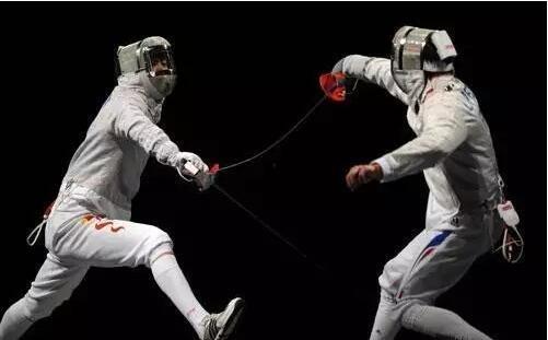 击剑成人佩剑介绍图片视频,成人佩剑击剑运动魅力全解析
