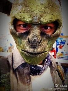 怪兽面具成人搞笑视频,笑翻全场!怪兽面具成人搞笑视频大盘点