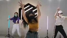 成人练舌头游戏视频大全,成人舌头游戏视频大全精选