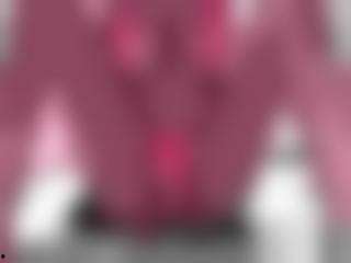 丝袜成人深夜视频